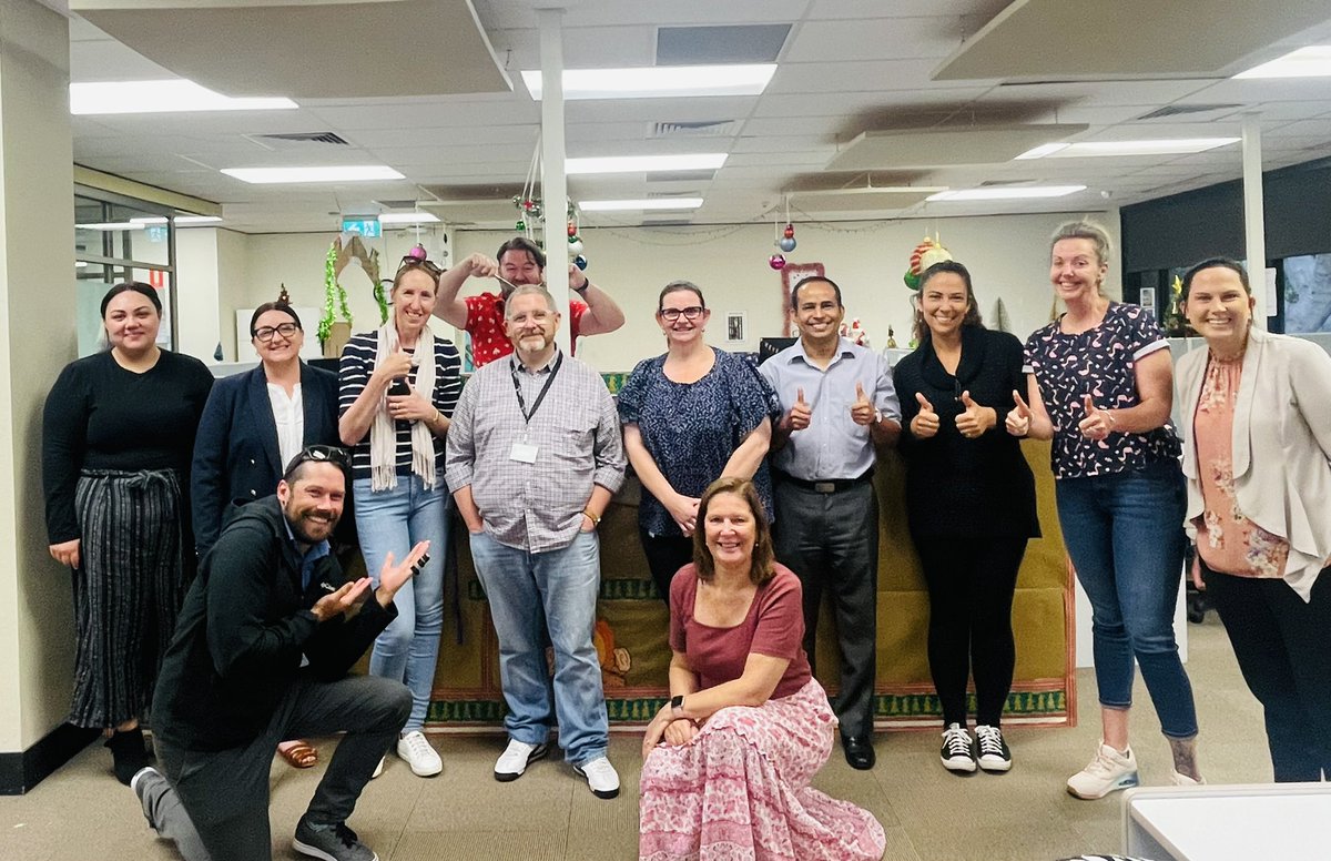 Celebrating Dr Stafford Lumsden’s PhD completion <a href="/tesolmedialab1/">TESOL Media Lab</a> with an LTC Morning Tea. Amazing accomplishment and glowing examiner reports for one of our star Educational Designers <a href="/UOW/">UOW</a> 👏 👏 👏