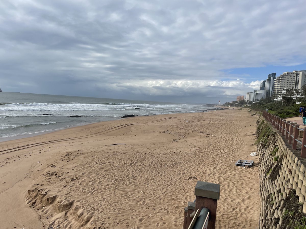 Just got into Durban.This is Umhlanga Beach. Not a soul around in the heart of December. In half a life time of visiting this place, I have never once seen it like this. The consequence for a tourism economy will be devastating. This is what non-meritocratic appointments enables.