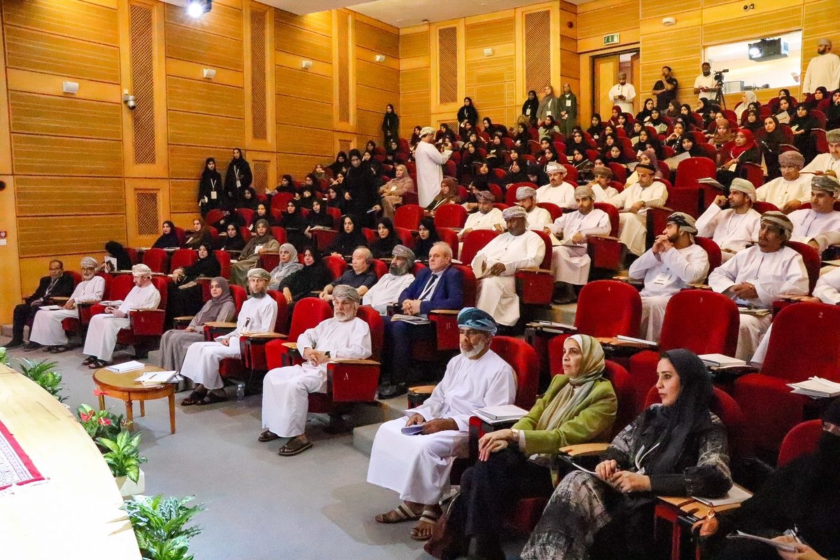 sultanqaboosuni's tweet photo. #بالصور |
جانب من حفل افتتاح المؤتمر الدولي الثامن للجنة العمانية للرياضيات بمدرج الفهم بـ #جامعة_السلطان_قابوس🧮🌟 https://t.co/0sywOMwPb9