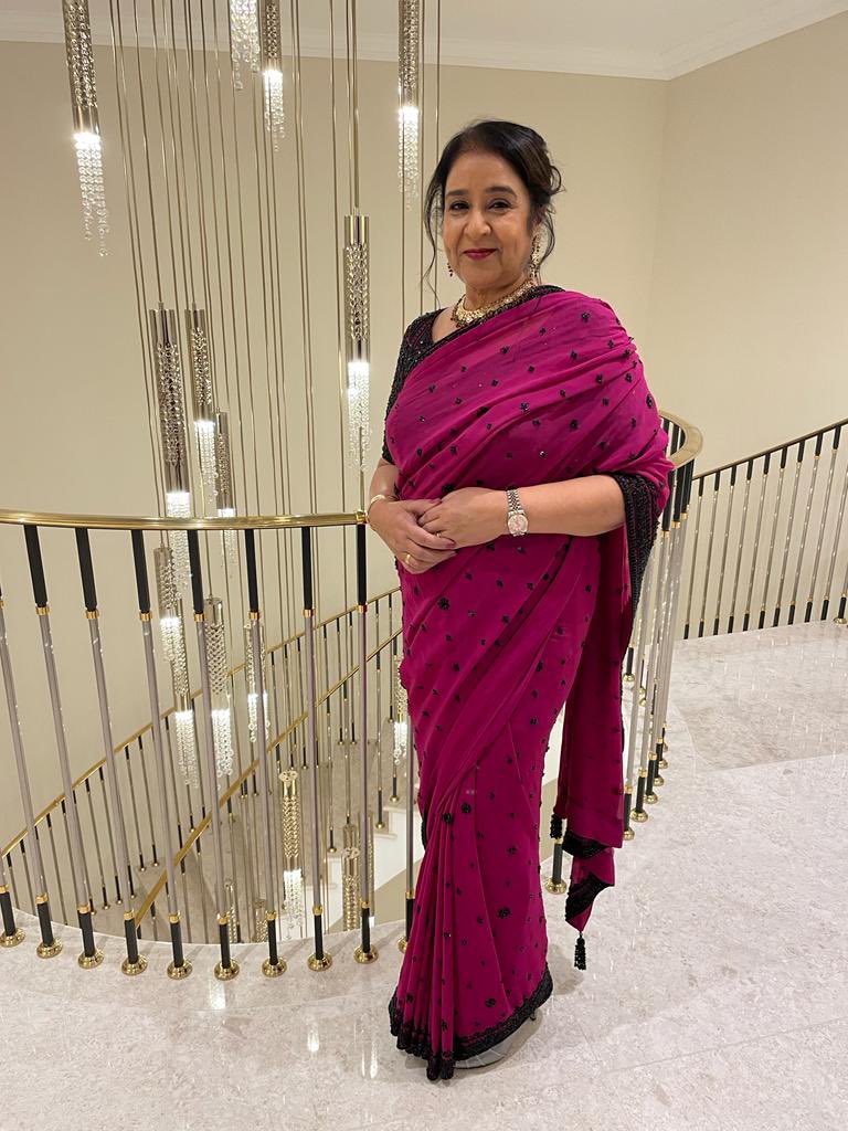 The gorgeous Amarjit Randhawa in a bespoke bejeweled sari by AD Singh Couture #adsingh #sari