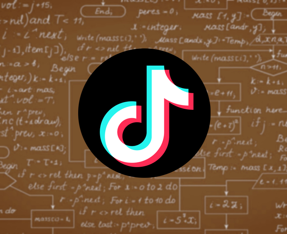 KishanuK's tweet image. Some great tech gigs believe that the #TikTok algorithm is just a design.
But research says that #timing has a big role in its algorithm, which is also true somewhere!
#TiktokAlgorithm #Tiktok #TechGig