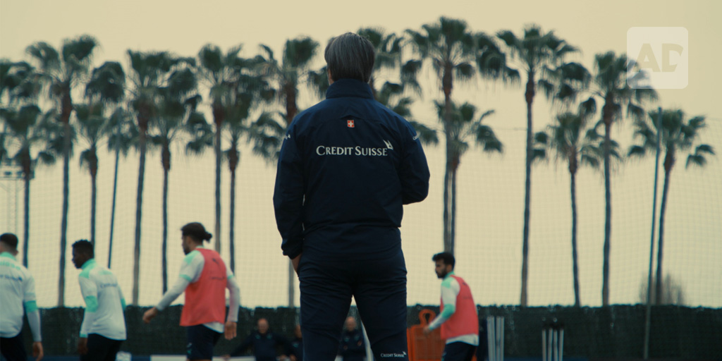 «The Pressure Game – Au cœur de la Nati»: A partir de mars 2023, ce portrait intimiste de notre équipe nationale, tant attendu, sera diffusé en exclusivité sur #SRF, #RTS et #RSI et promet des audiences élevées.⚽🔥

Réservez vos placements de spots: fal.cn/3uyZE