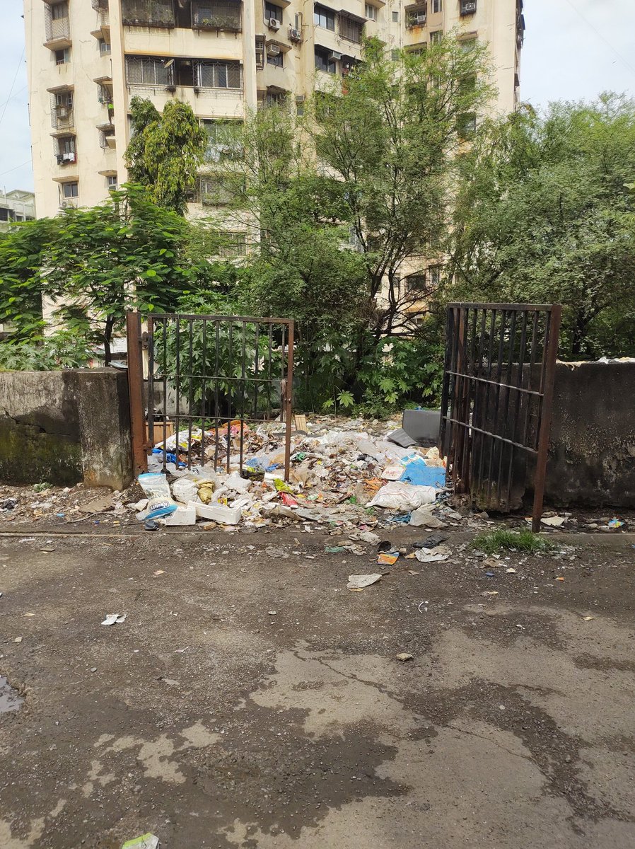 zabhi_sharma's tweet image. @MangroveForest Pls save mangroves from destruction. Unauthorised dumping and urinal ground at mangroves near Versova Metro Station. BMC is sleeping.