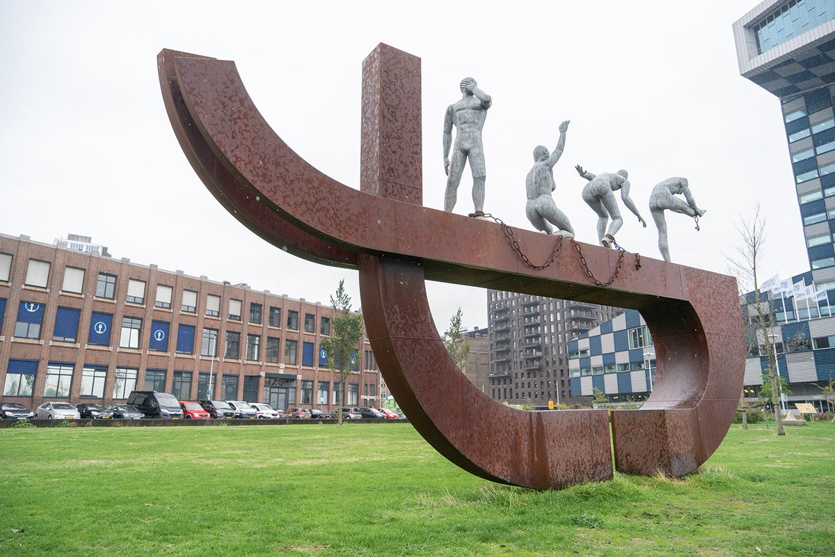 Het Fonds heeft subsidie voor activiteiten en initiatieven op het gebied van herdenken en vieren van de afschaffing en/of die een bijdrage leveren aan kennis en bewustwording over het slavernijverleden en de doorwerking daarvan in het heden: cultuurparticipatie.nl/subsidie-aanvr…