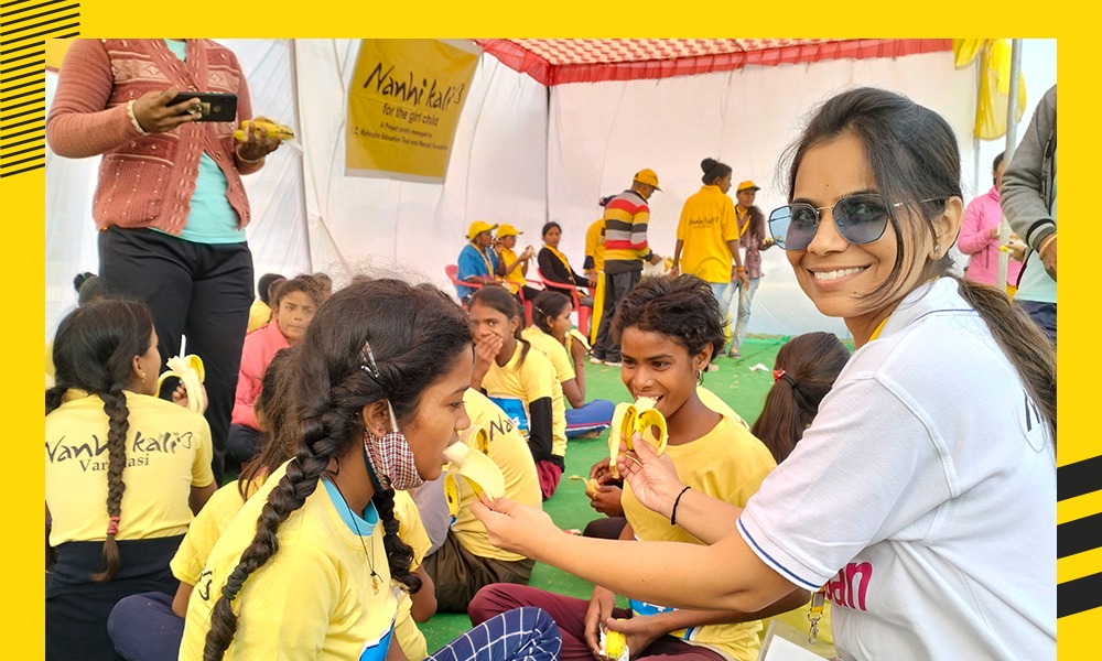 NanhiKali's tweet photo. In it to win it! Nanhi Kalis went all out for the Toofan games in Varanasi. Their enthusiasm was truly the highlight of the event! #EveryGirlMatters #sports #ToofanGames https://t.co/wcxrXTa0gh
