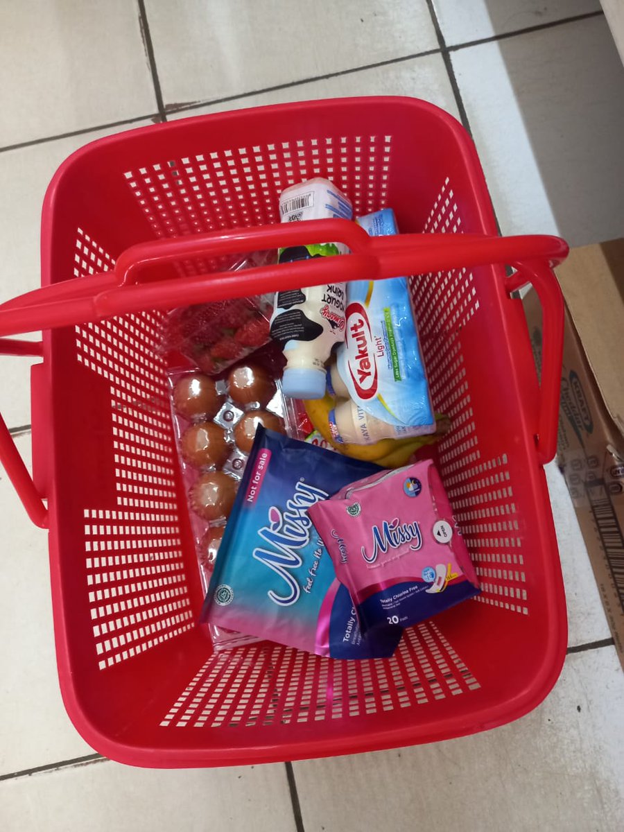 BANGADIMISSY's tweet photo. Terima kasih Kak, Sudah Beli Lagi Di tempat Aku Jaga #FeelFreeNoWorry
Tag Novia BMKG Haram Wasit https://t.co/8UvEFyFLHy