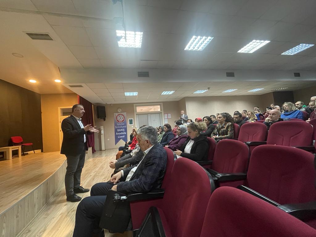bursa_oygm's tweet photo. 2023 yılı Okul Temelli Mesleki Gelişim planlamalarına bugün Nilüfer,Mudanya,Keles,Orhaneli,Buyukorhan ve Harmancik İlçelerimizde bulunan okul koordinatörlerimizle biraraya gelerek başladık.
@oygmmeb
@CevdetVural40
@bursailmem16
@serkangur_bursa
@baltintas16 https://t.co/WTUZYRhS4B