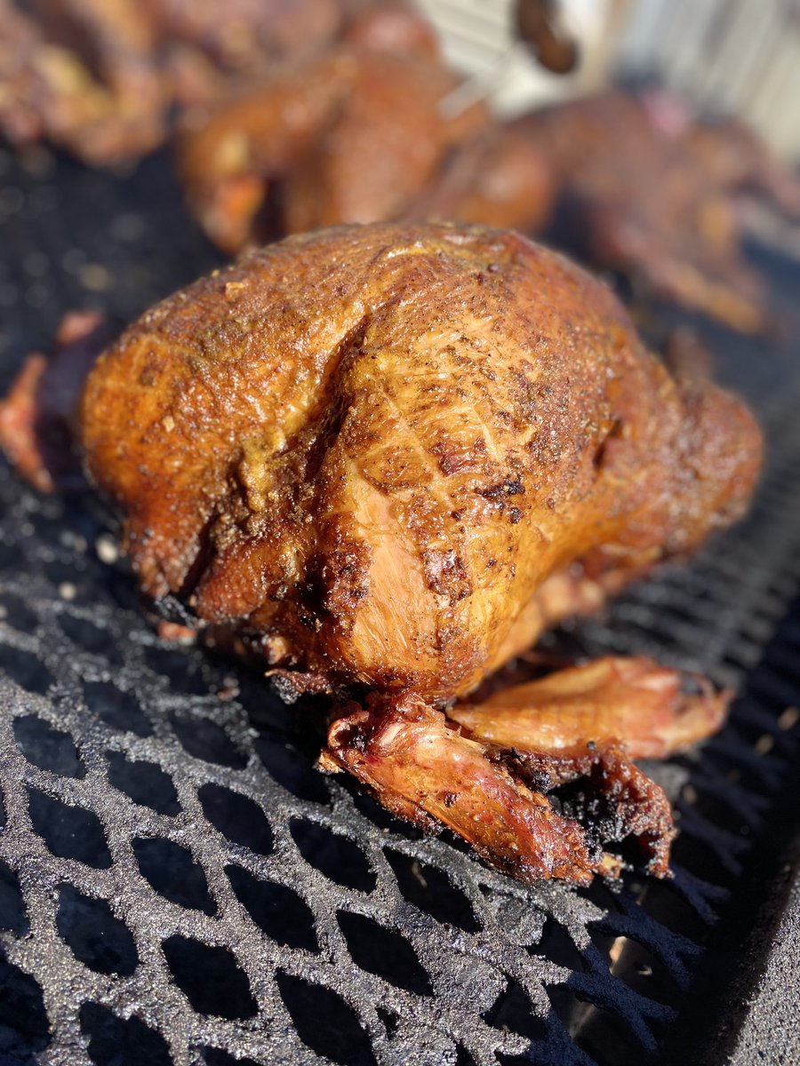 Tim20866468's tweet photo. Yeah them smoked turkeys were different!!! https://t.co/GGZmCTsFvy