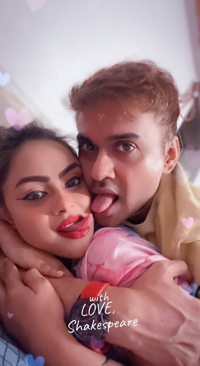 Pihu sharma on X: Hot live 11pm & 12:30 tonight with my stud boy  @shakexpearking -t.cootoEMxTwVn t.coOe2s8IHOGD  X