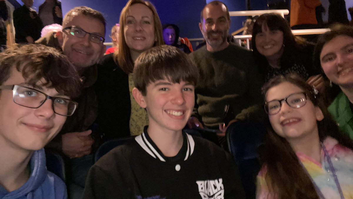 TheMiniBar's tweet photo. It’s Panto time…. #LTHpanto https://t.co/y3gMyQjeg5