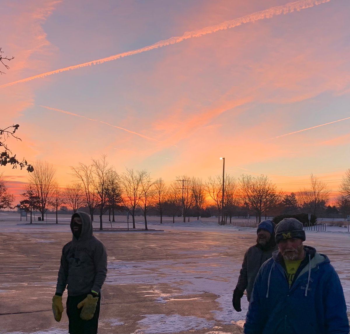 F3_Outpost's tweet image. It was backwards day at LOP as Chaps led 16 PAX on a journey where up was down and frontward was backward- somehow we all made through an epic beat down (we won’t soon forget this Blues Clues!).