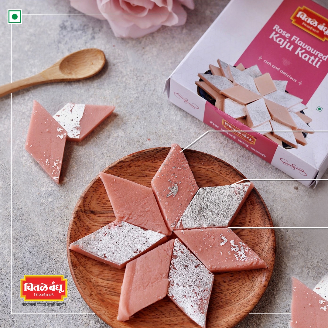 ChitaleBandhu's tweet photo. Gulabi thandi deserves a gulabi treat!
.
.
.
#CBM1950 #ChitaleBandhu #Chitale #CBM #roseflavour #kajukatli https://t.co/9qAR5KXDsP