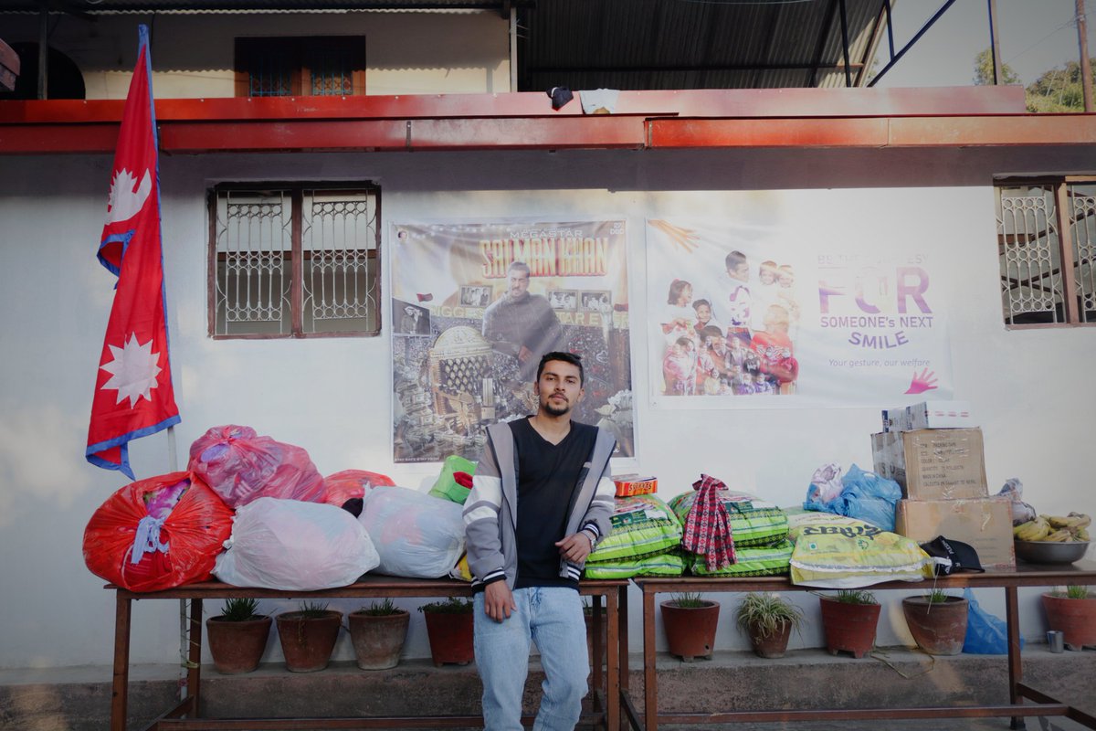 CcrKaphle's tweet photo. We live for him, lived for him, and will be living for him. We can do anything for his happiness this is just a start, we've established a foundation named " BEING HUMAN FOUNDATION NEPAL " on his birthday &amp; will be doing lots of work like this🙏
#SalmanKhan @BeingSalmanKhan 🔥 https://t.co/3QC9RDvdqH