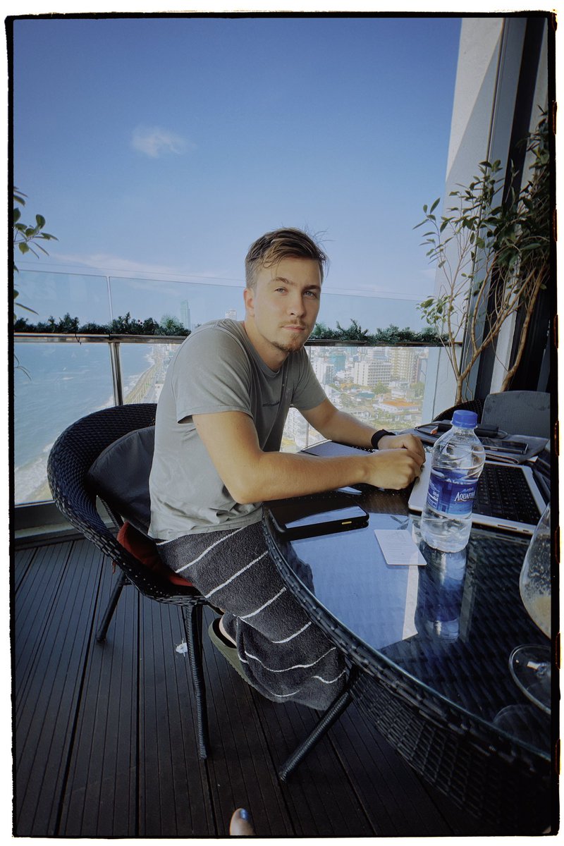 strozhan's tweet image. 10. декабрь 
Коломбо (вы находитесь здесь)
честно-ничего еще не успели и вряд ли успеем тут. приехали ночью, в течение дня работали, а скоро уже новый релокейшн.