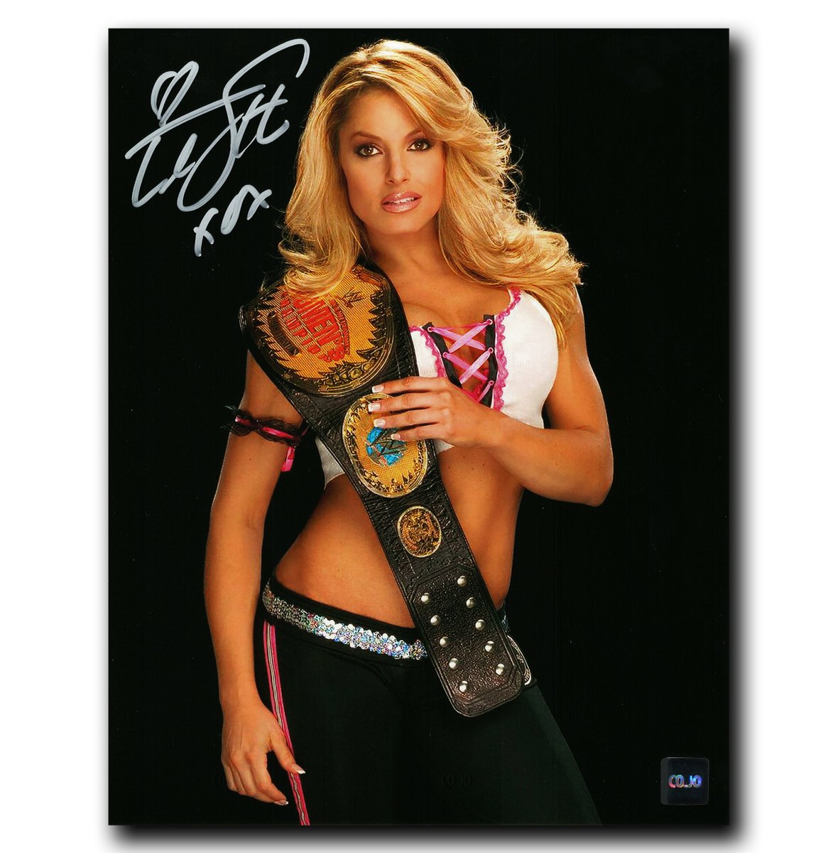 Attention wrestling fans!

Our Boxing Day sale is here and we have a great selection of autographed wrestling memorabilia for you.

Featuring Trish Stratus, Bret Hitman Hart, Batista, Ric Flair and more!

https://t.co/xLiy0CwnU4 https://t.co/JuoEUjnP0H