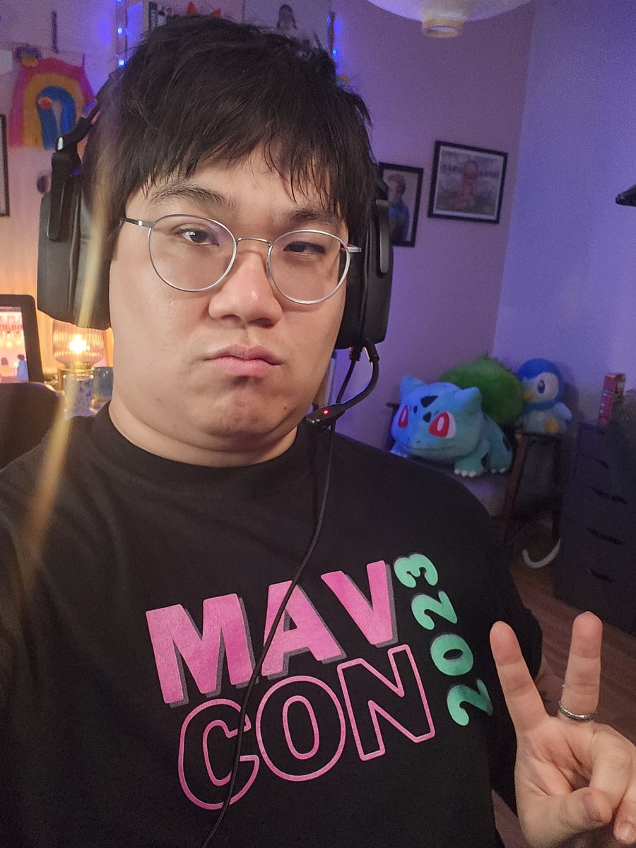 pretendasaurTTV's tweet photo. Going to be co streaming @tomjsherlock #TeamTiT right now over on Twitch.
https://t.co/eQVCZQ1Tjz https://t.co/6xoaljw3lX