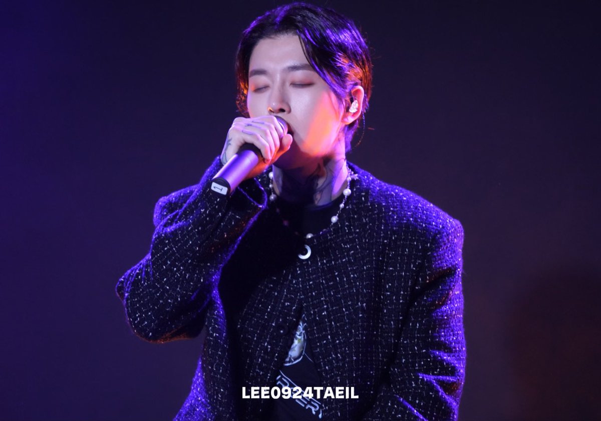 221224 일본 크리스마스 이벤트 🐹🎄
#태일 #이태일 #태일찡 #태이루 #블락비