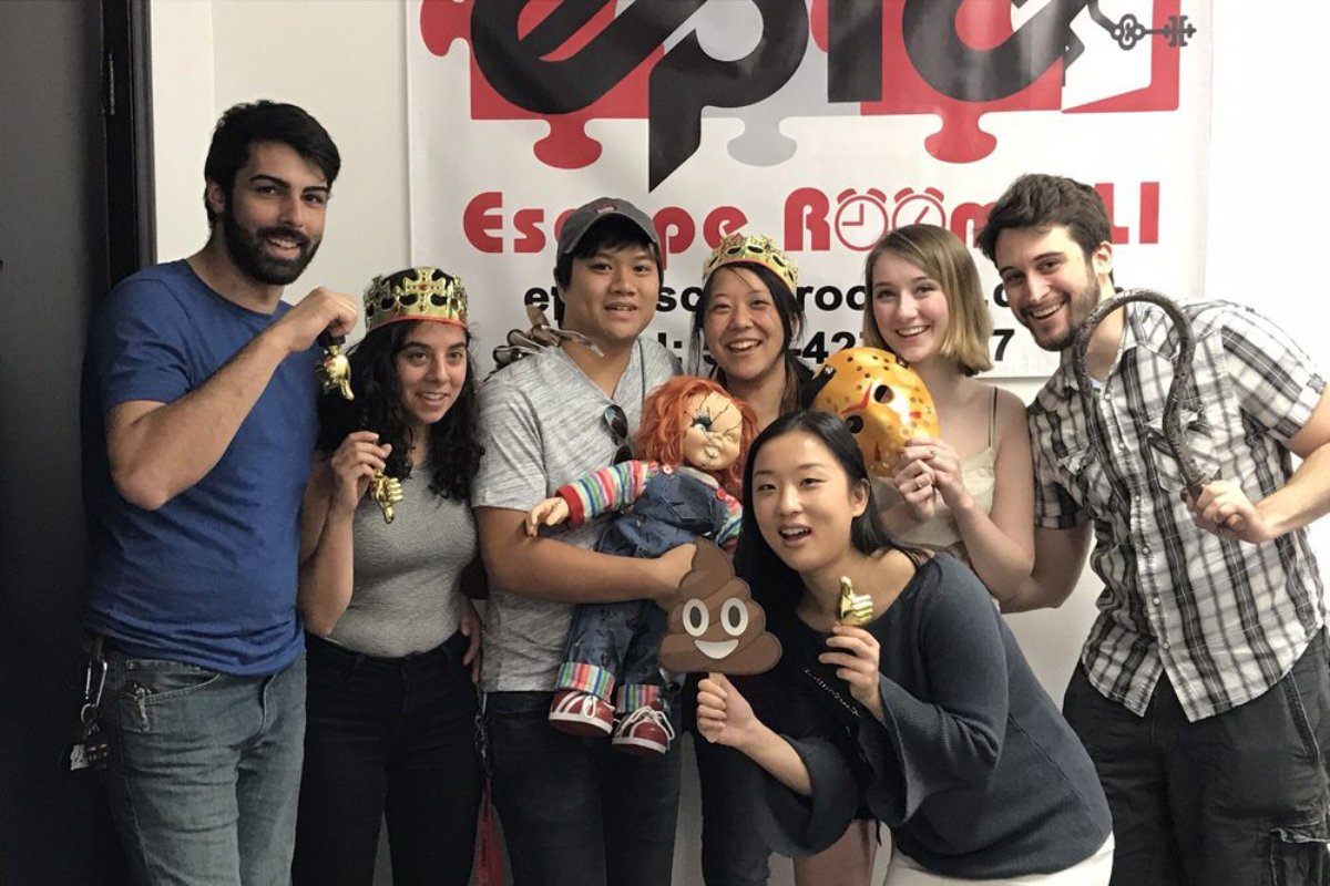 epicescapeli's tweet photo. This is the last week of 2022! Whether you’re busy thinking of all the trips you want to take in the coming year or you're nailing down your New Year's resolutions, we hope that Epic Escape Rooms is included in your plans for 2023! 😁 #LongIsland https://t.co/xTJSEADp1W