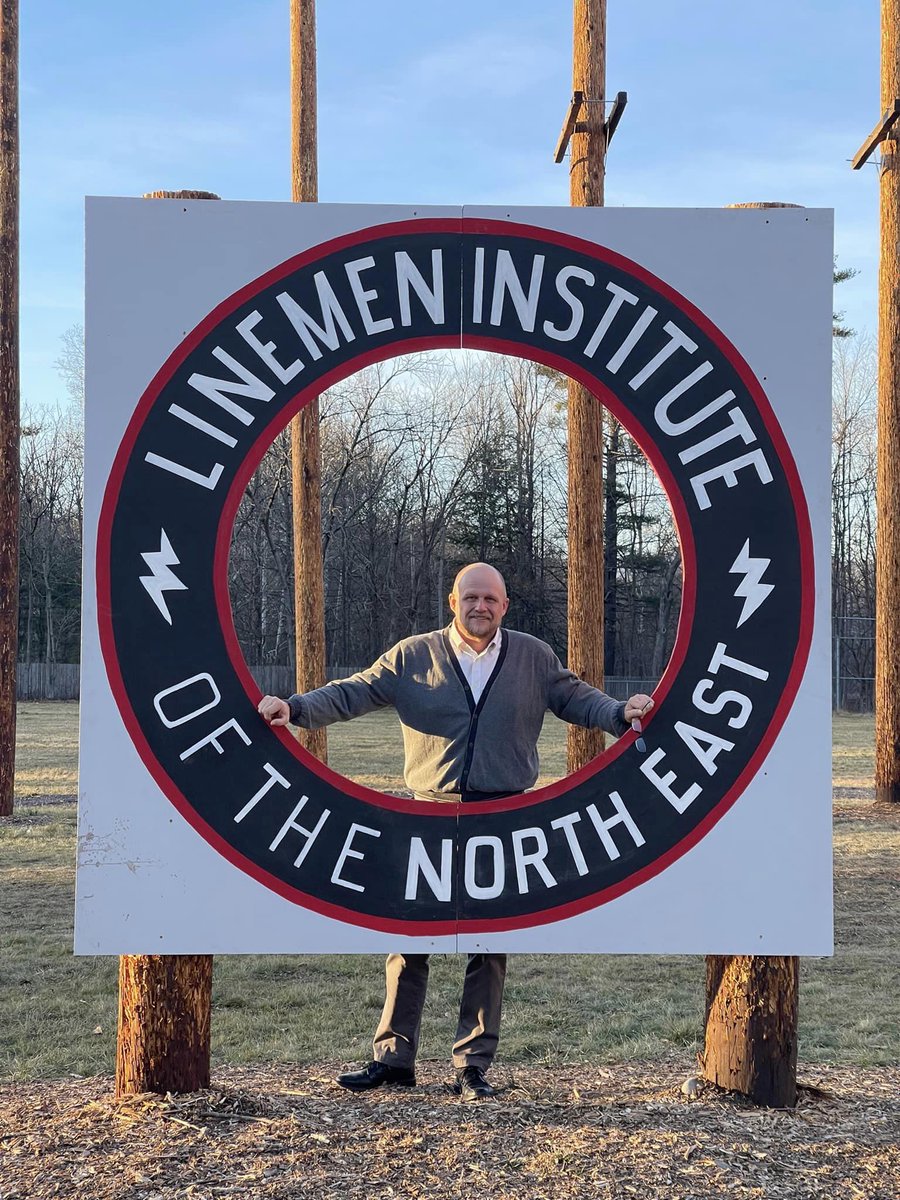 hvncvr's tweet photo. A huge thank you to the Linemen Institute of the North East for their donation of $5,000! Every year, their students participate in their “Donation Drive”, where they choose a cause to donate to, and this year we won! We are so thankful for your support! https://t.co/hRVc3TLpit