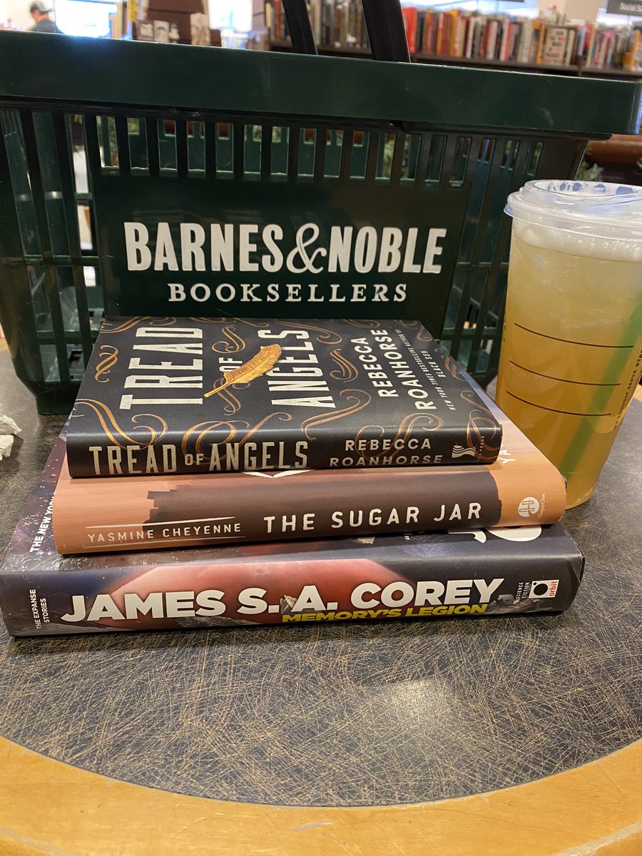 Took a break from the revising cave and went to @BNAthens to take advantage of the @BNBuzz 50% off hardcover sale. Y’all folks had already rolled thru but I was able to visit my dear writer loves, signed copies of EDEN’S EVERDARK, and gathered a mini haul of book gems! ❤️📚