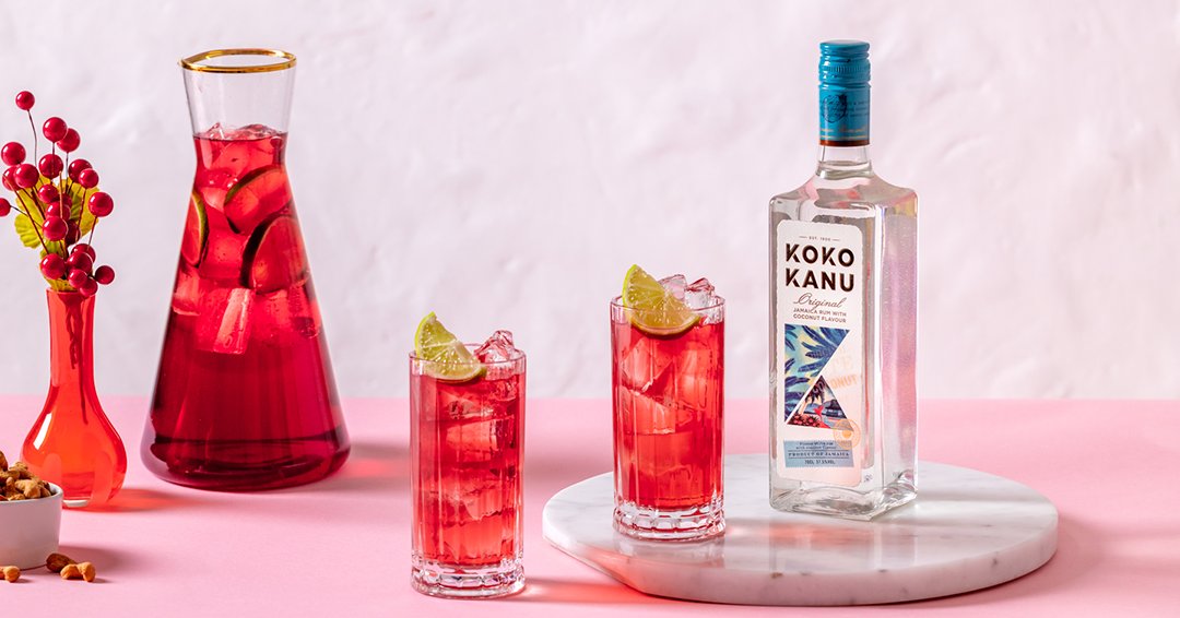 The Koko Kranberry

Who doesn't love a refreshing, fruity drink that's oh so simple to make?

In a glass filled with ice, pour cranberry juice over 50ml of Koko Kanu coconut rum and garnish with a lime wedge. Easy to make and no shaker required. 🍸 🥥 

Please enjoy responsibly.