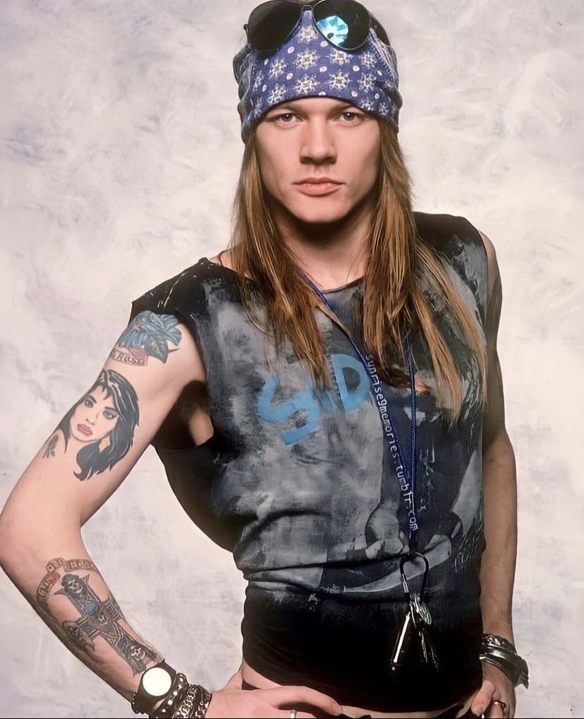 #axlrose #stevenadler #duffmckagan #izzystradlin #slash #gunsnroses #gnr #rock #hardrock #80s
