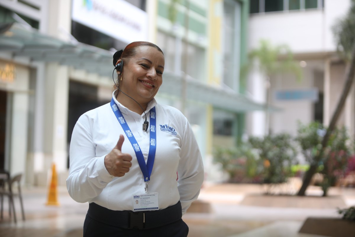 Disfruta con tranquilidad durante tus vacaciones con la certeza de que en MIRO Seguridad llevamos al máximo nuestras capacidades para proteger aquello que nos confías. 👮🏻👮🏻‍♀️ 💙