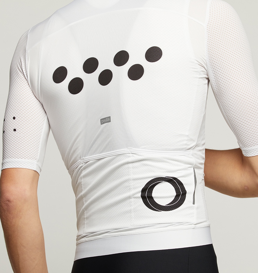 mastermindbikes's tweet photo. Pedla Core/LunaAIR Jersey (White)⁠
⁠
A crowd favorite classic redefined. The all-new LunaAIR Jersey: is now cut in an improved race fit, with extended-length sleeves, a low-cut collar, and reduced torso length. 

#Jersey#pedla#australia#Mens#women#Cyclingjerseys#trisuit https://t.co/QPdl2wmO1M