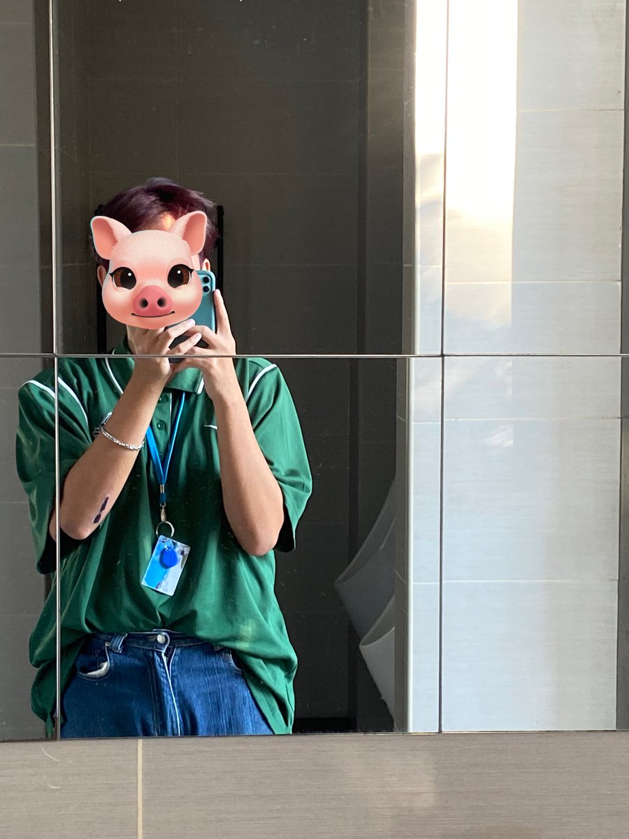 PLAYBearz's tweet photo. แล้วเมื่อไหร่เราจะน่ารักได้ครึ่งนึงของคนที่แกชอบหรอ เศร้าจัง ไม่น่ารักเท่าแต่มาเย็ดเราก็ได้ไงแก 🥺
#รับหุ่นหมี #เกย์อ้วน #เชียงใหม่ https://t.co/7R50hk0mAV