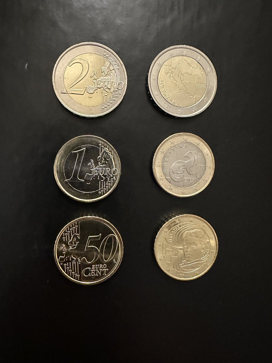 StateOfCroatia's tweet photo. #Hrvatska od 1. 1. 2023. počinje koristiti #euro kao svoju valutu. Iako #kuna time odlazi u prošlost, kao trajan podsjetnik na nju ostaje njezin lik na poleđini kovanice 1 eura. A na “krupnijim” centima imamo i lik proslavljenog #Tesle rođenog u Smiljanu u Hrvatskoj. 🇭🇷💶🇪🇺 https://t.co/JcW8ht2uKL