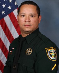 Join me in praying for the friends and family of Corporal #RayHamilton and the Okaloosa County (FL) Sheriff's Office // #EOW #EndOfWatch #LODD #ThinBlueLine #RestEasyHero #HeroDown #RememberTheFallen #FallenHero #AlwaysRemember  odmp.org/officer/26537