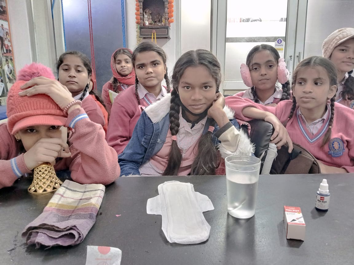 SaviourFoundat5's tweet photo. Girls shouldn’t miss out on their basic education once they get periods.Make a pledge at https://t.co/6cPj0Qo0m5 to end period shame and #LetsTalkAboutPeriods
#saviourfoundation #PeriodStruggles #PeriodPositivity #PeriodHealth #PeriodKnowledge #EducateBoysAboutPeriods https://t.co/1WXN1CnsQB