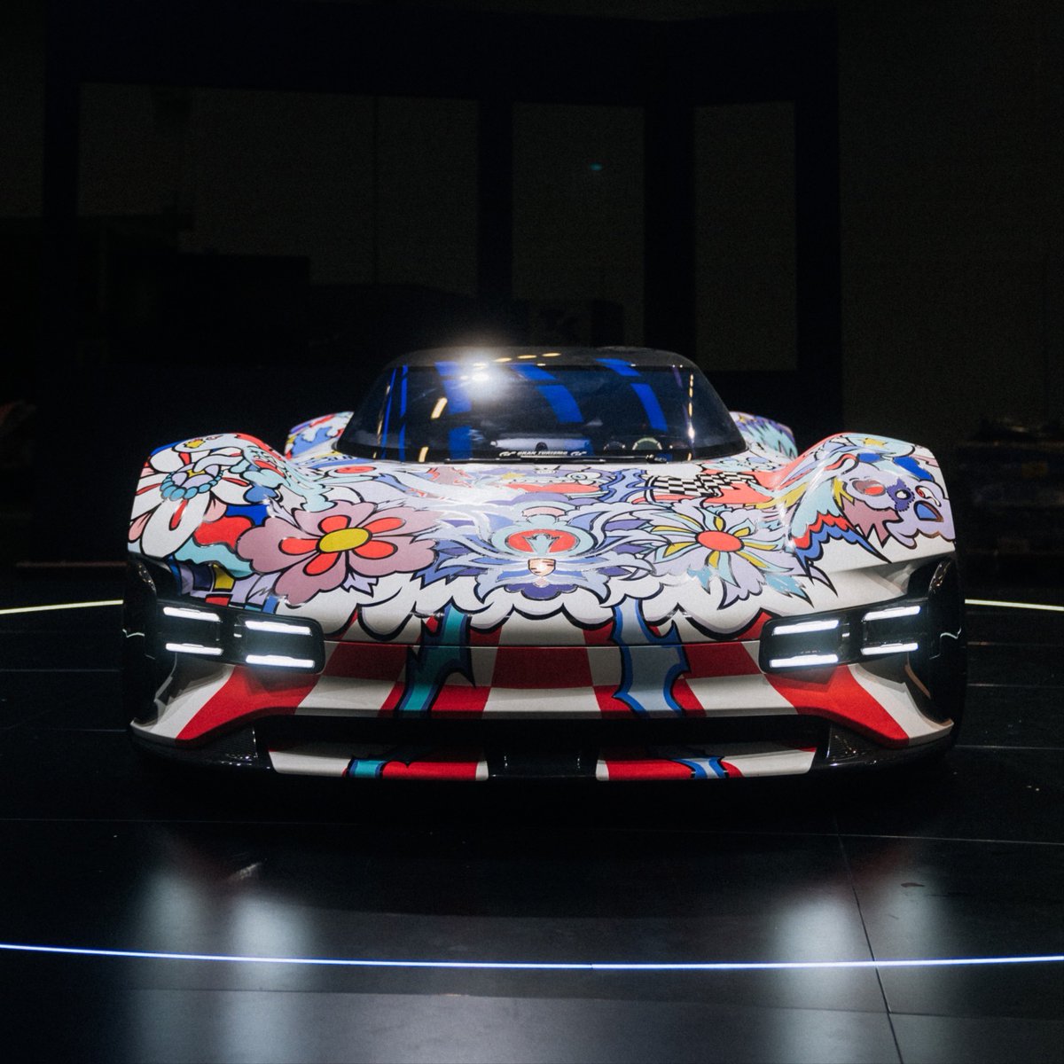 PORSCHΞ tweet media
