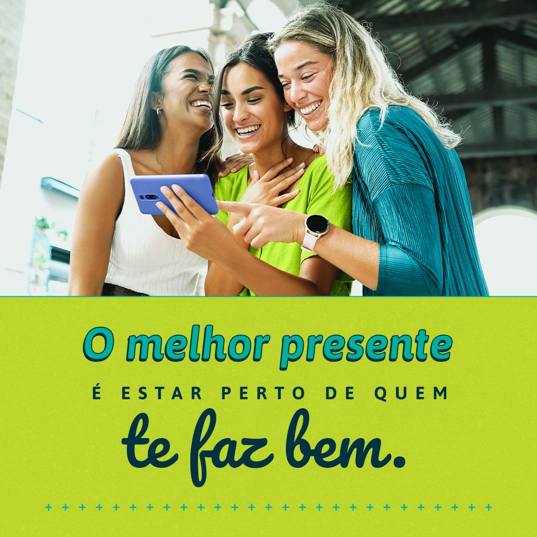 sicoob's tweet photo. Estar perto de quem te faz rir e deixa seu dia mais leve faz com que a vida seja mais feliz. 

Comente aqui um momento especial que ter quem você ama ao seu lado fez toda a diferença. 💚 https://t.co/DNluCqpw24