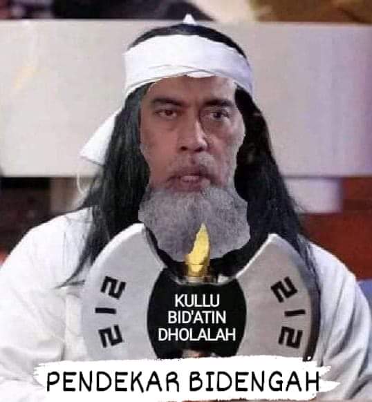 AhmadSu21978942's tweet photo. @Fitrinisa01 @AQSopo4 Begini modelnya kalau orang tidak ngaji usul fiqih
Gak bisa bedain mana budaya,mana ibadah https://t.co/LLMm42MZFn
