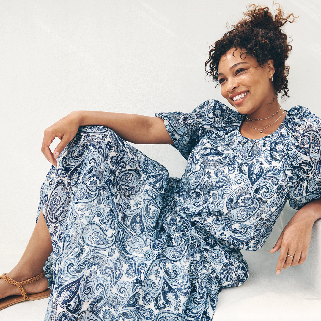 WOOLWORTHS_SA's tweet photo. Welcoming our favourite summer pieces of the moment. Look to tropical tones, flowing dresses, and pretty prints for your most stylish summer yet ☀️🌴🍉👗 

Refresh your wardrobe: https://t.co/se4JAsIPym

#Witcherystyle https://t.co/esZjgIHbA3