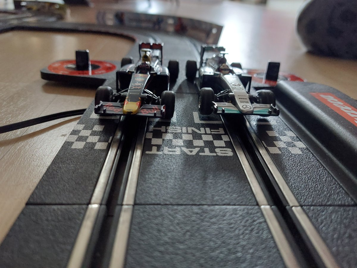 bakkerl's tweet photo. Het pre-seizoen testen is begonnen https://t.co/UQIlbMXoh7