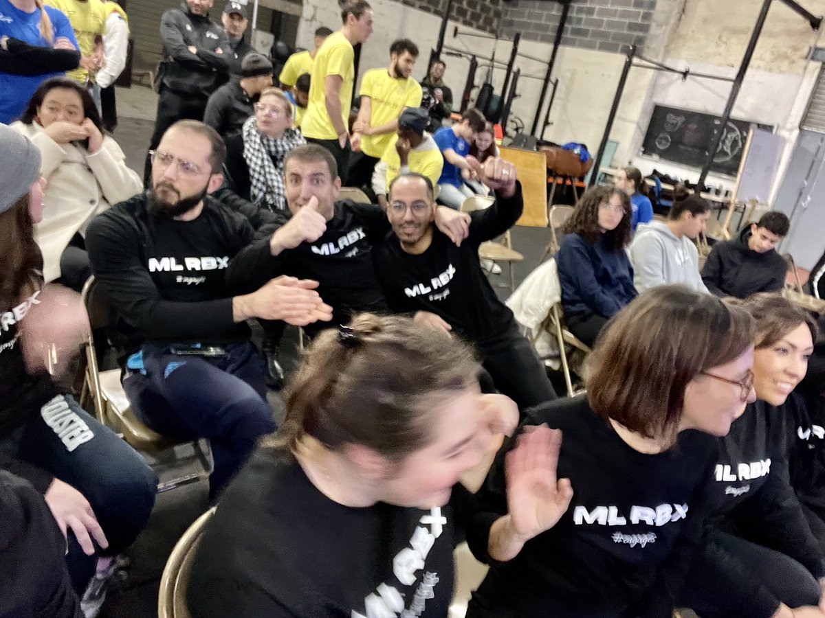 Jerome_Bartosik's tweet photo. #TeamML #engagรฉs chez PARKOUR59 ร la Free ยดch @roubaix pour le #WorldChaseTag #WCT , Mouiller le maillot ensemble et avec les partenaires #ambiance ๐, @_anpss @LLiferki https://t.co/PmcWsiC6kO