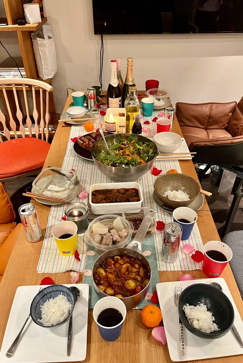 xbysecicgz's tweet photo. Dinner at a colleague's house last night https://t.co/bJ6GLcgrvR