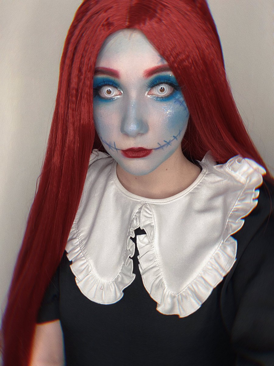 The Nightmare Before Christmas 🎃

Fast costest on Sally 🦇