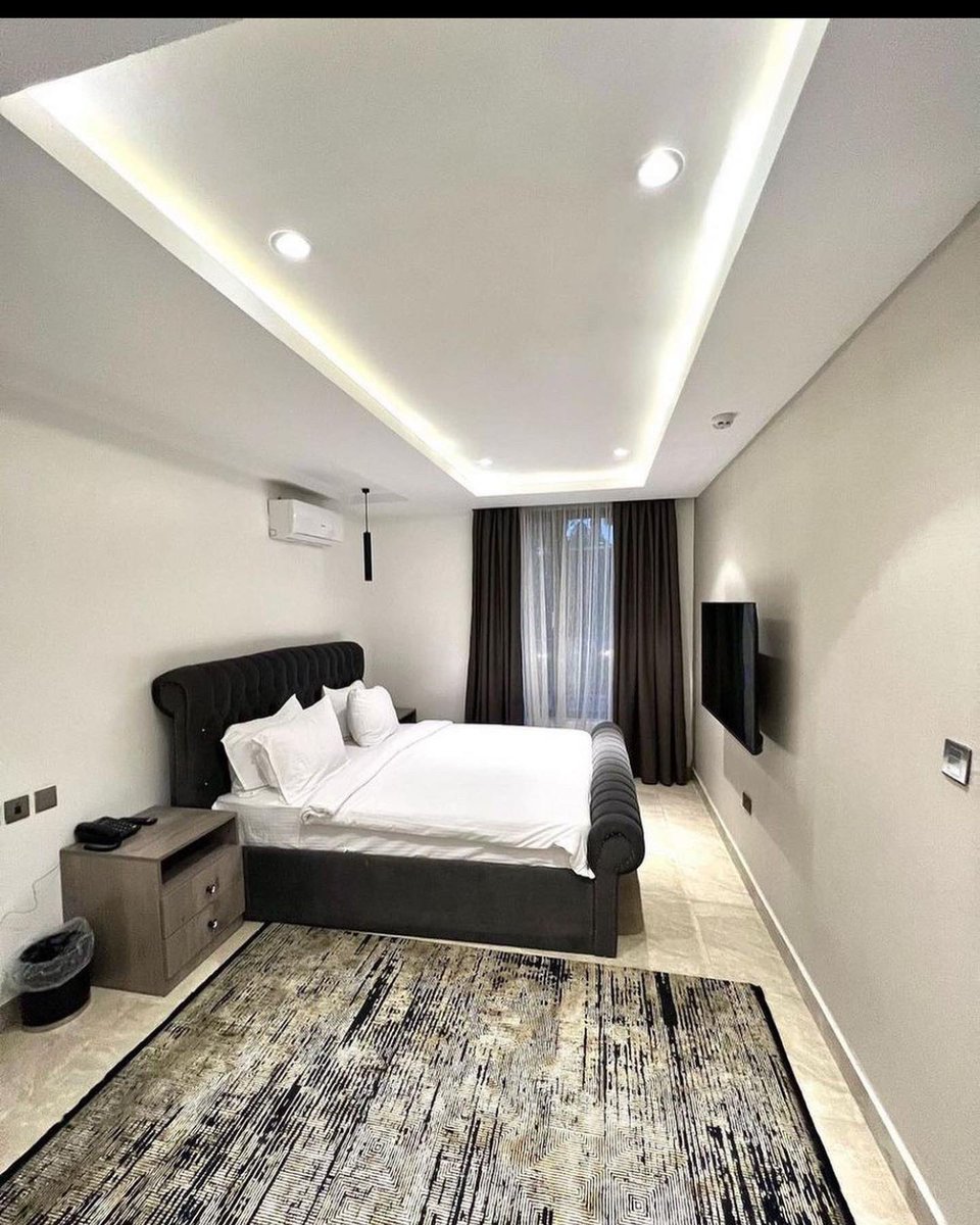 Quilodge's tweet photo. MODERNLY FURNISHED 2
BEDROOM APARTMENT
Available for SHORTSTAY and ANNUAL RENT
๐WUSE 2 - ABUJA
PRICE: N300K / NIGHT
Phone: 09050907536
#abuja #abuja.shortlet.konnect #IG #shortletsabuja #shortlet #abujashortletapartment #abujashortlet #apartment #abujaapartment #shortstay https://t.co/plydR4mg07
