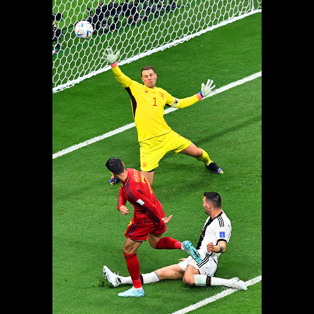 NikonIndia's tweet photo. After weaving magic for 29 straight days, the FIFA World Cup 2022 has come to a glorious end. Enjoy this set of incredible moments from the World cup captured by Baiju Koduvally (@Baijukoduvally) from  Madhyamam (@Madhyamam)

#Nikon #NikonIdia #SportsPhotography #NikonPhotography https://t.co/xzM1K7hw7M