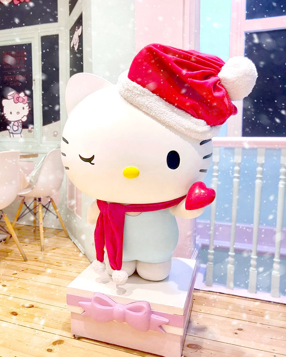 artbox_cafe's tweet image. We hope all of our friends, guests and followers had a wonderful, cosy Christmas 🥰

Thank you to everyone who has enjoyed our festive specials so far. We have now reopened, so you still have until 31st December to come and try them! 🎄

#artboxcafe #hellokittycafe #brightonuk