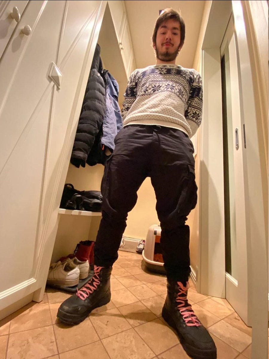 Ultimate pink laces drip