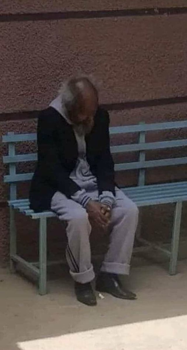 የደደብነት ጫፍ‼️
መከላከያን ካረደና ዜጎችን ከጨፈጨፈ “ሀገር ሊያፈርስ የተነሳ የአሸባሪ ጁንታ” ብሎ ከሰየመው ትህነግ ጋር ድግስ እየደገሰ ከደቡብ አፍሪካ እስከ መቀሌ ይገሸልጣል!
🔘የልጅ እናትንና የ80 አመት ሽማግሌን ግን ተናገራችሁ ብሎ ያስራል‼️