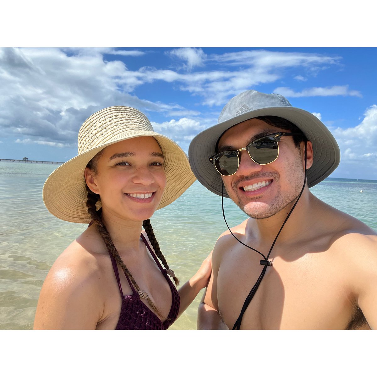 _jess_jo's tweet photo. Merry late Christmas from Honduras 🎄 https://t.co/6QKDyRwzx2