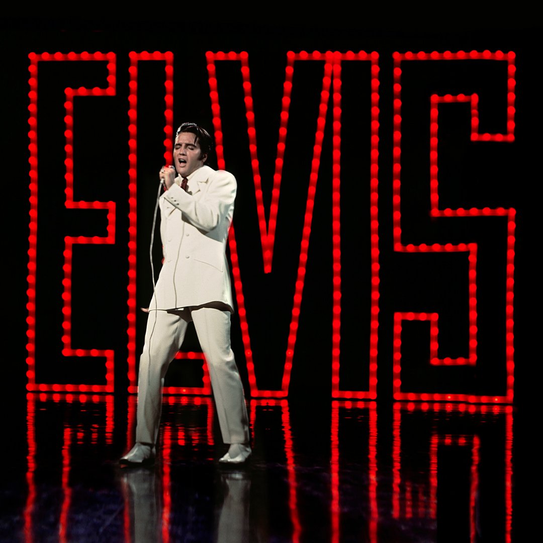 Elvis sang “If I Can Dream,” the final song in the ‘68 Comeback Special, in front of a large sign in red letters that read “ELVIS.” 

#ElvisPresley #68ComebackSpecial #Icon #Performer #Holiday