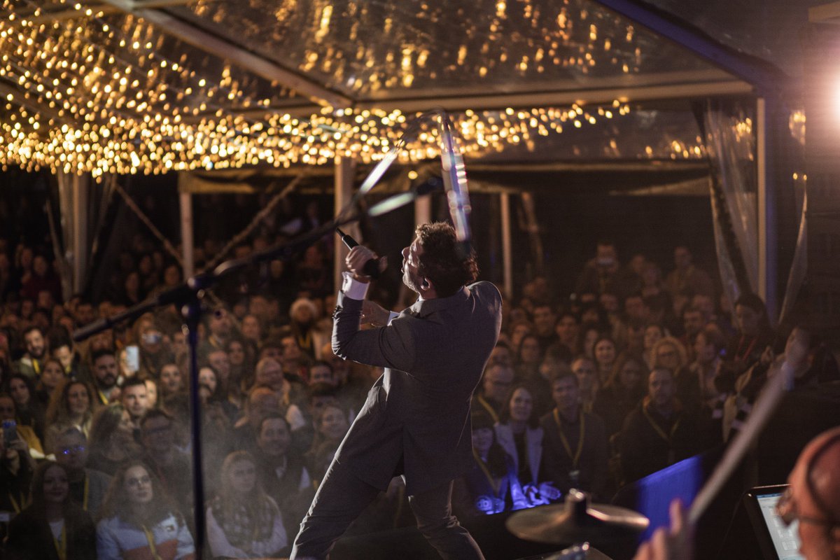 davidbisbal tweet media