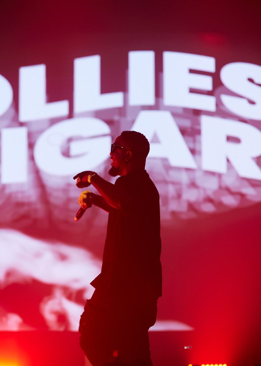 SarkcessVision's tweet photo. Rollies &amp; Cigars Performance 🤩🤩🤩🤩🤩🤩🤩 #RapperholicX  

📸📸 @rozz15now @15Now_Images @sarkodie https://t.co/HZ4e7mbq2T
