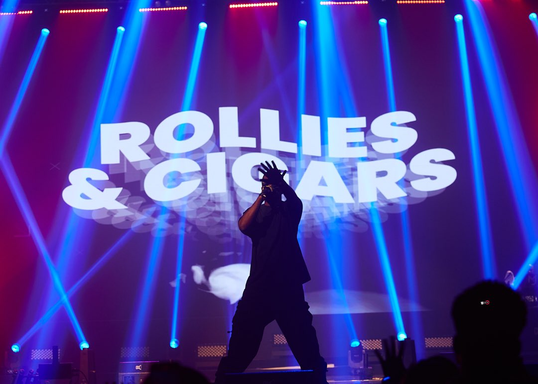 SarkcessVision's tweet photo. Rollies &amp; Cigars Performance 🤩🤩🤩🤩🤩🤩🤩 #RapperholicX  

📸📸 @rozz15now @15Now_Images @sarkodie https://t.co/HZ4e7mbq2T